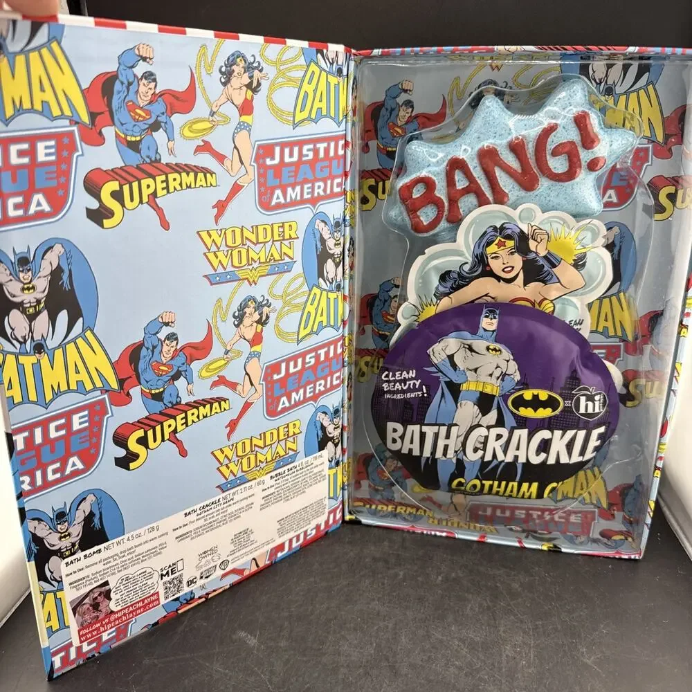 DC Justice League Batman Superman Wonder Woman hi Bath Gift Set Comic Book